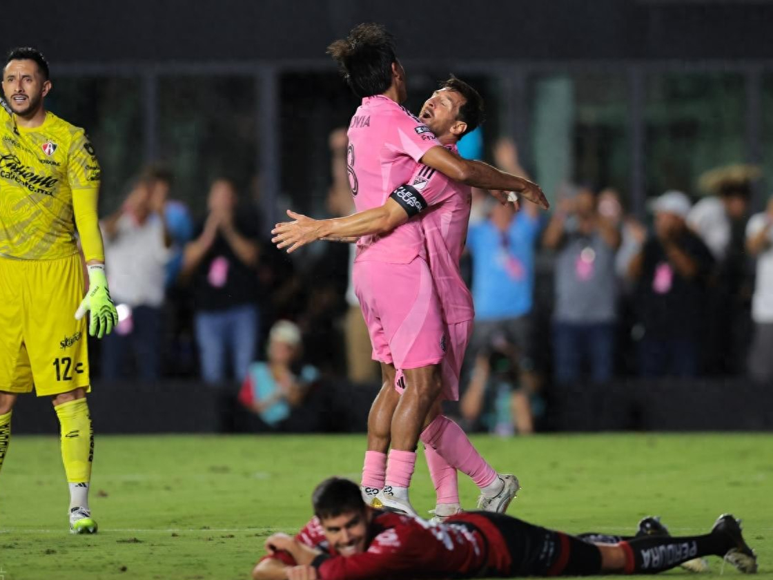 星空电竞 -迈阿密热火迎荷甲关键赛，集结日扳平良机，质疑声仍在，更衣室氛围转暖(海森堡火箭炮误差1700是真的吗)