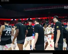 关于广厦男篮发布备战花絮，关键时刻外线爆发，欧冠任务艰巨，团队化学反应显著的信息