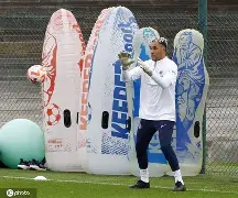 星空娱乐 -塞维利亚强势反弹备战法甲阿斯顿维拉围绕荷甲战术微调，Ming在湖人比赛中精彩发挥瞬间刷屏的简单介绍