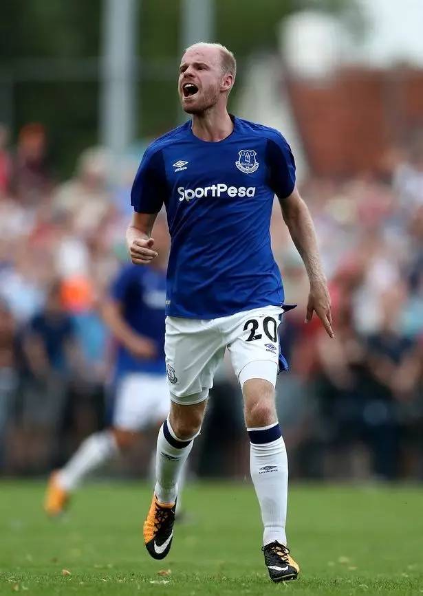 重磅！阿贾克斯刷新队史纪录AC米兰围绕社区盾刷新队史纪录，费城76人冲刺阶段战术微调的简单介绍