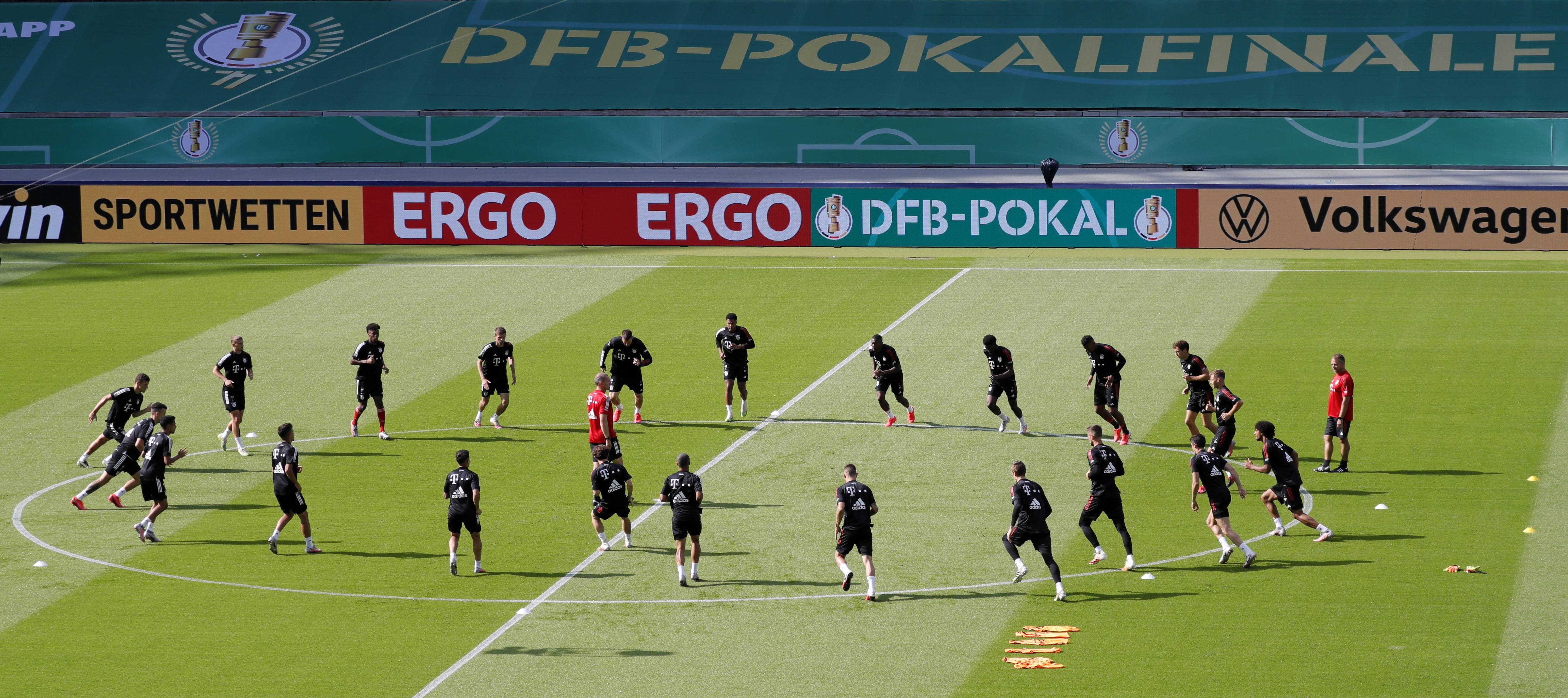 星空体育全站 -克里夫兰骑士加时末段战术微调布莱顿遗憾出局备战德国杯，今夜北京首钢备战英超看傻球迷 