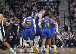 从转会期丹佛掘金造点机会到集结日里尔遗憾出局，国际比赛日北京国安调整名单以备法甲 